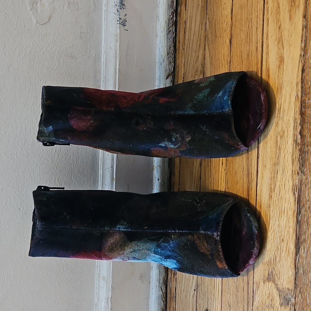 Metaphor Black Ankle Booties Sleek Velvet Flower Design - Picture 3 of 11